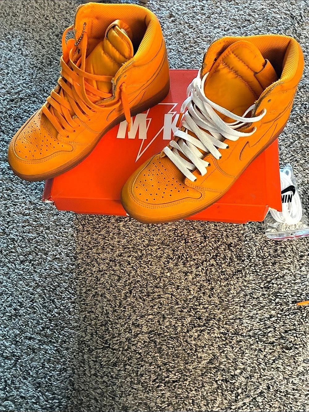 Nike Air Force 1 High-Top Sneakers in Orange & White NWT (Gatorade)  addition